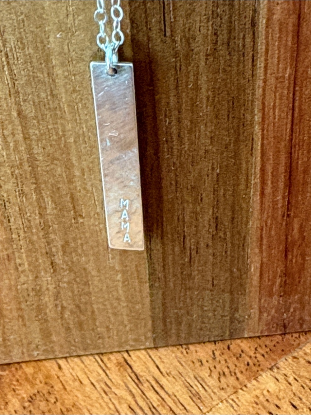 Sterling Silver Vertical 'MAMA' Bar Necklace - Silver